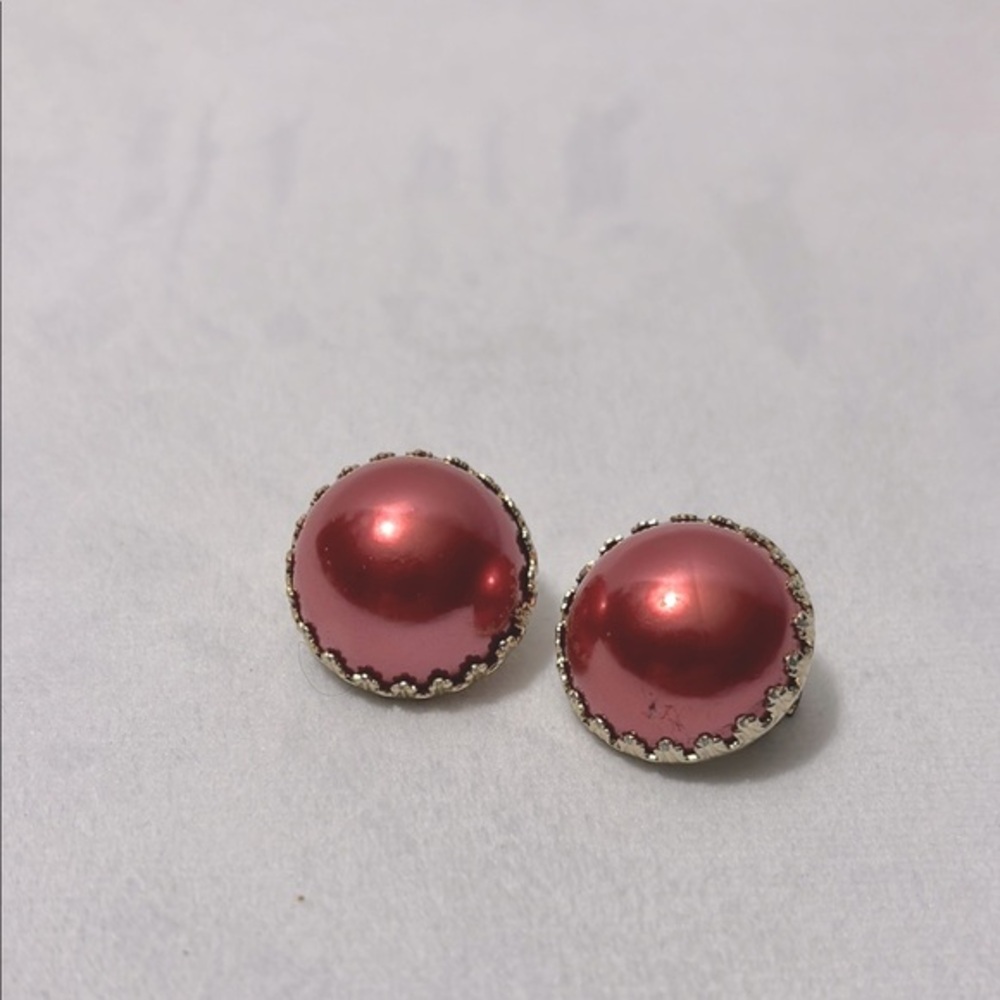 Elegant Pink Vintage Earrings **